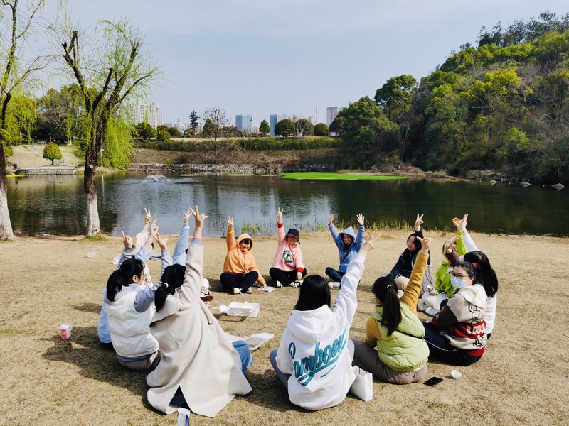 c7d1a3271095abbdc73e95498f6b00d9.jpg e629634641e235857a556c3a0486184.jpg