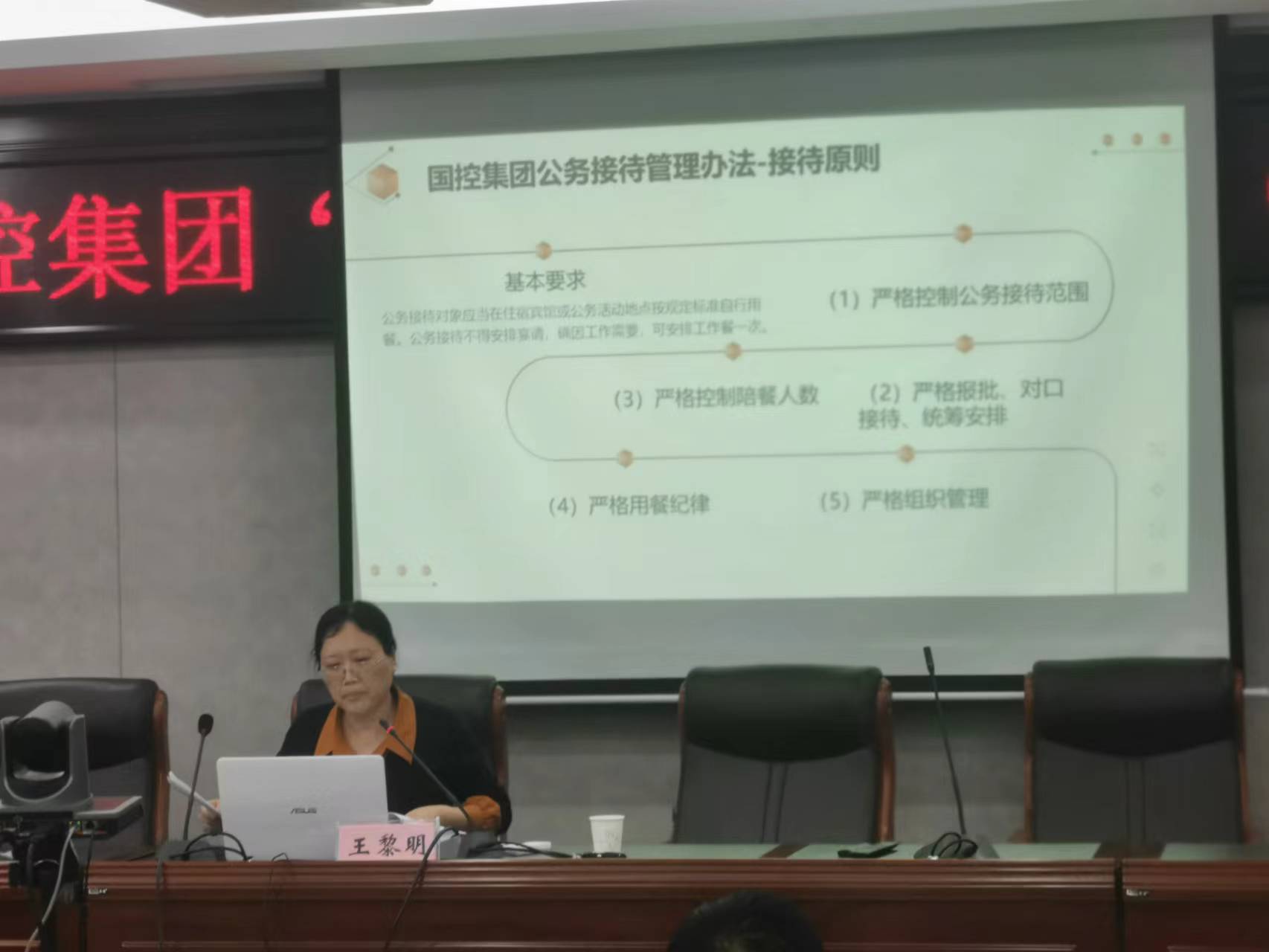 b46dbf24be7e78f2891f94d2f763c1eb.jpg b46dbf24be7e78f2891f94d2f763c1eb.jpg