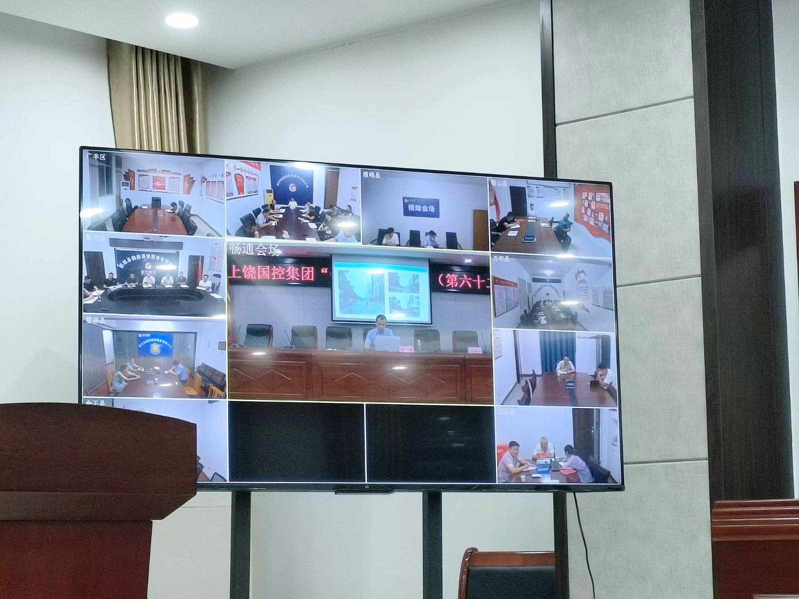 eeb23ad2426abee26fb9eb2c44e5ff15.jpg eeb23ad2426abee26fb9eb2c44e5ff15.jpg