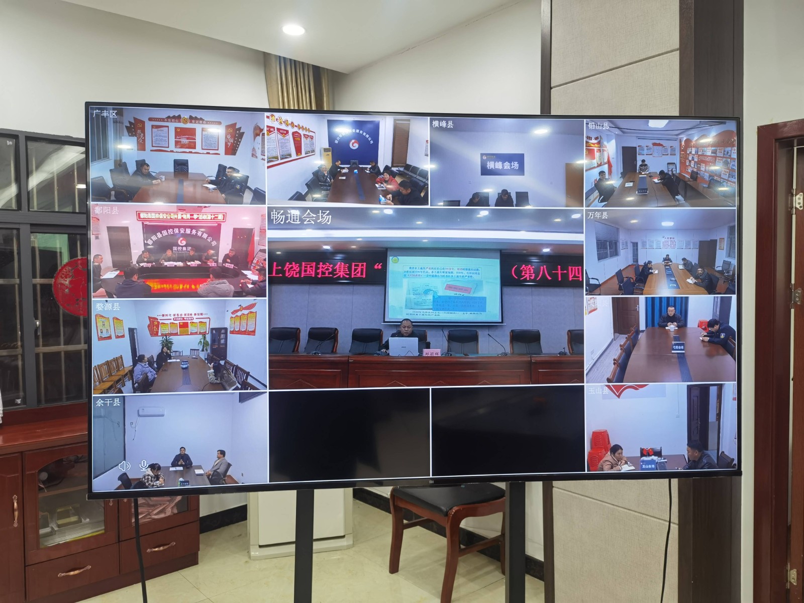 541ef710ba18775e3418f038725e8363.jpg 541ef710ba18775e3418f038725e8363.jpg