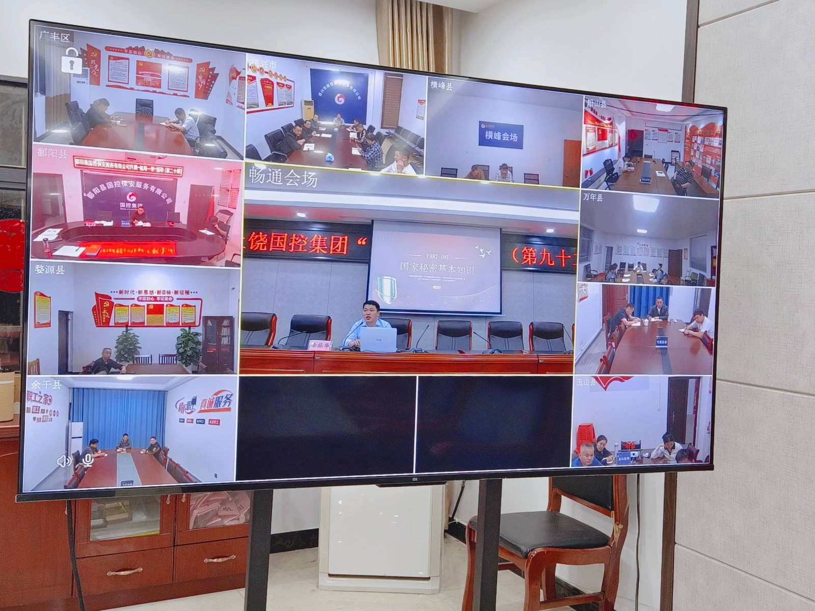 39e249cd2045fb68664e0f927197ad00.jpg 39e249cd2045fb68664e0f927197ad00.jpg