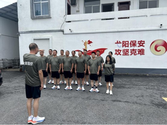 cb638eb5494422179f7ffc8983599bd3.jpg 1.jpg