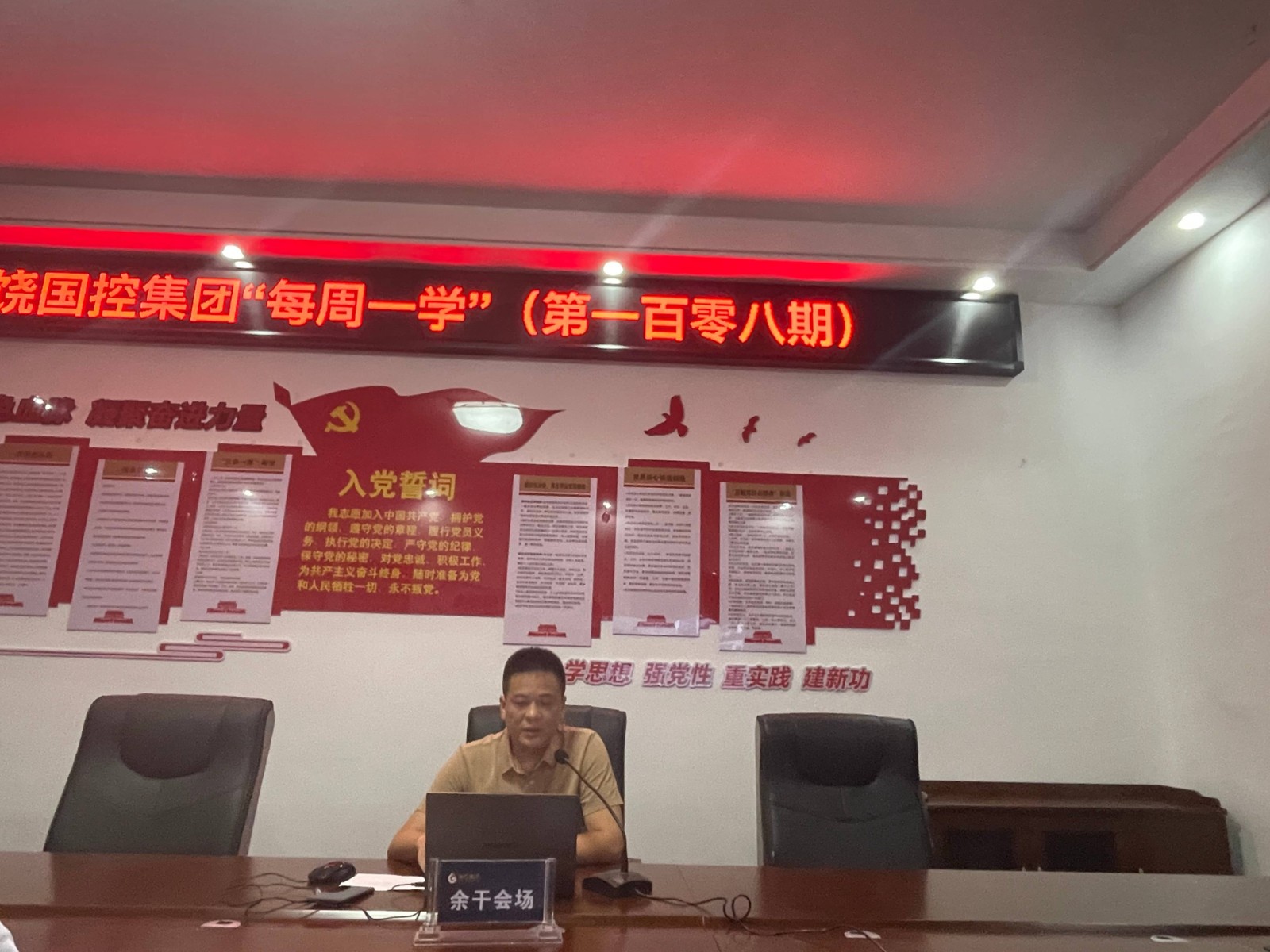 9b3fbabb1bae4c0476e7e45c67320968.jpg 9b3fbabb1bae4c0476e7e45c67320968.jpg